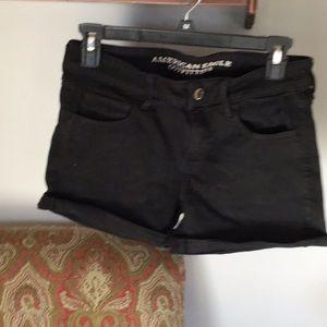 American Eagle short